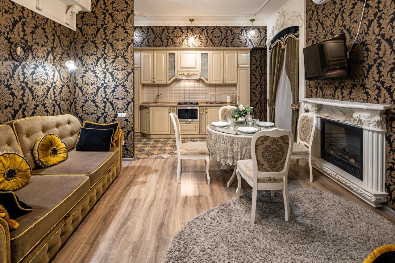 Classic Royal Central Apartment. Balcony And A/C 리비프 외부 사진